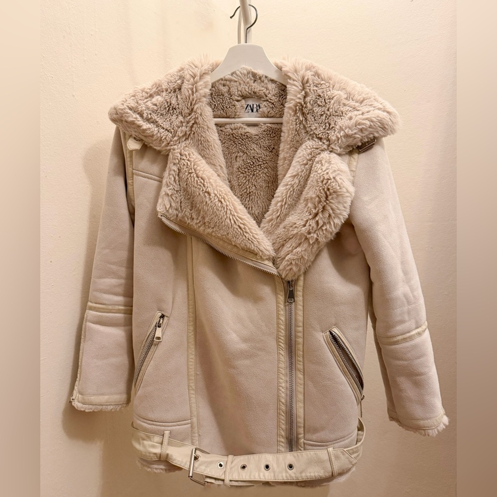 Zara Women's Tan Teddy Jacket